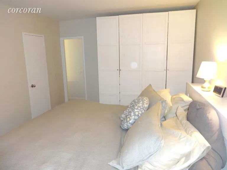 New York City Real Estate | View 122 Ashland Place, 4M | King Bedroom with ensuite bath | View 8