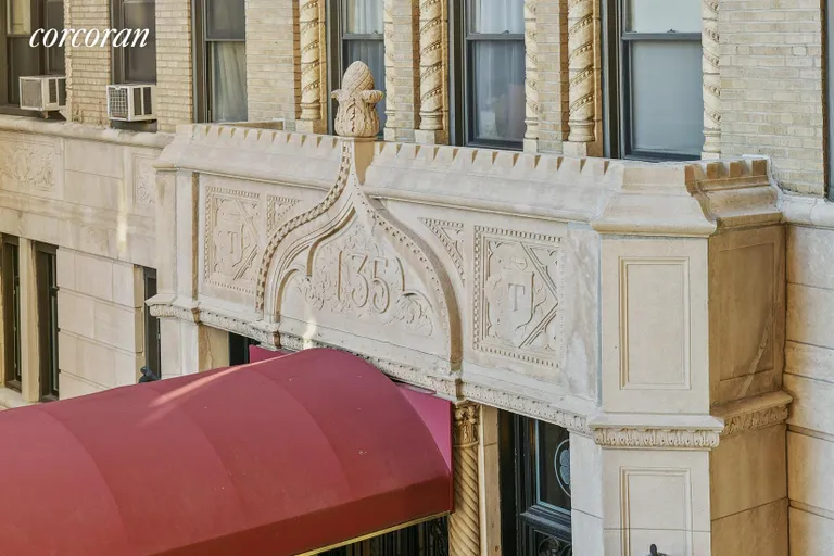 New York City Real Estate | View 135 Eastern Parkway, 2G | Iconic building... | View 15