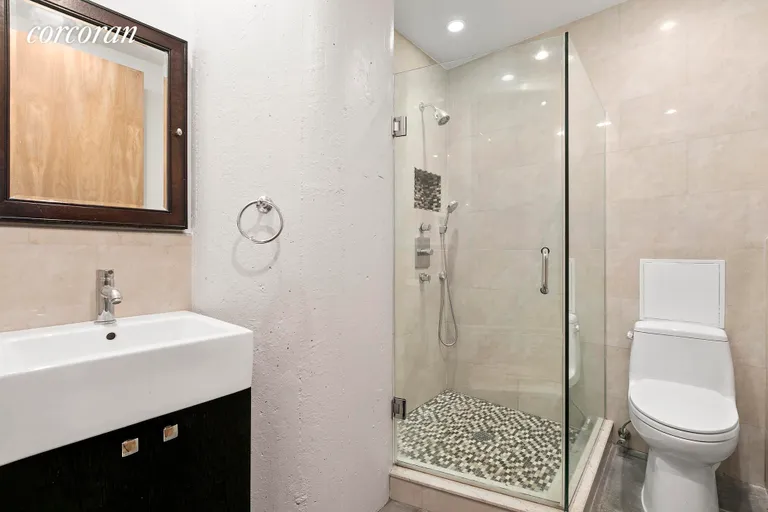 New York City Real Estate | View 1 Main Street, 4F | Second Bathroom | View 7