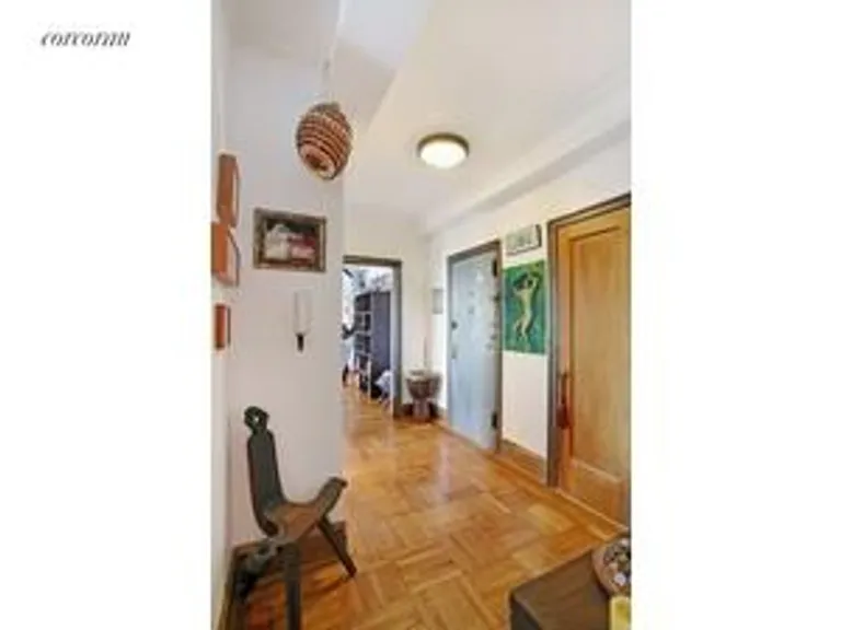 New York City Real Estate | View 467 Central Park West, 9D | Entry Foyer | View 4