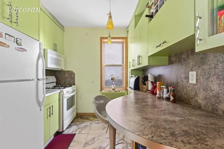 New York City Real Estate | View 280 Ocean Parkway, 3S | Kitchen | View 5