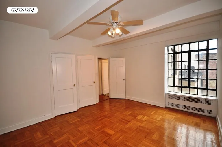 New York City Real Estate | View 25 Monroe Place, 6C | room 8 | View 9