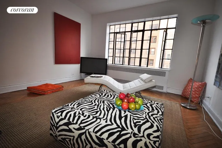 New York City Real Estate | View 25 Monroe Place, 6C | room 2 | View 3