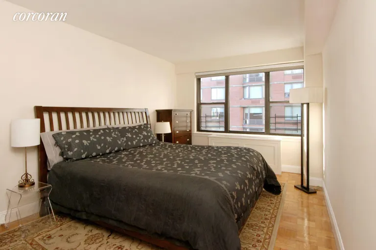 New York City Real Estate | View 301 East 64th Street, 17B | room 5 | View 6