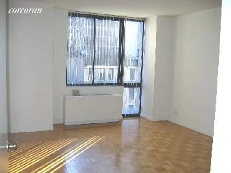 New York City Real Estate | View 255 East 49th Street, 16B | room 2 | View 3