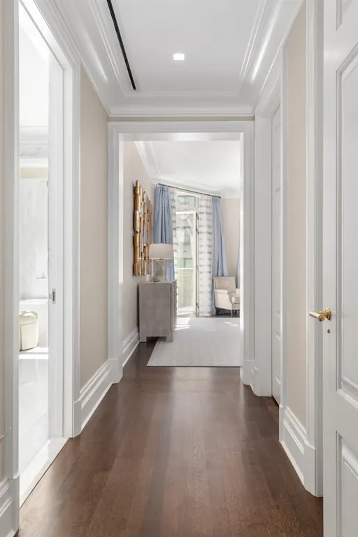 New York City Real Estate | View 20 East End Avenue, 5D | room 11 | View 12
