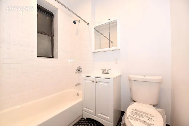 New York City Real Estate | View 30-86 32nd Street, 20 | room 10 | View 11