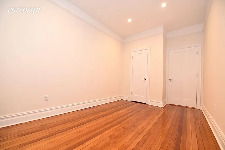New York City Real Estate | View 30-86 32nd Street, 20 | room 6 | View 7