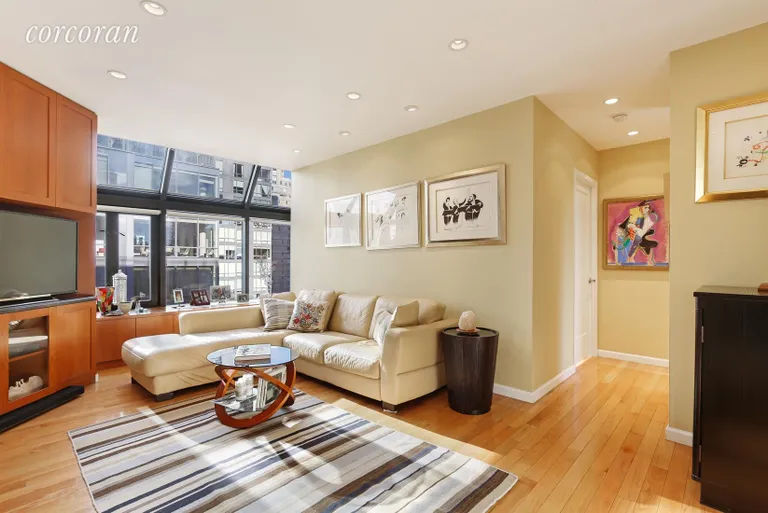 New York City Real Estate | View 150 East 85th Street, 13A | Living Room | View 2