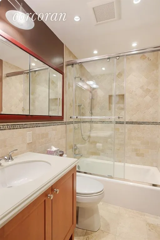 New York City Real Estate | View 150 East 85th Street, 13A | Bathroom | View 5