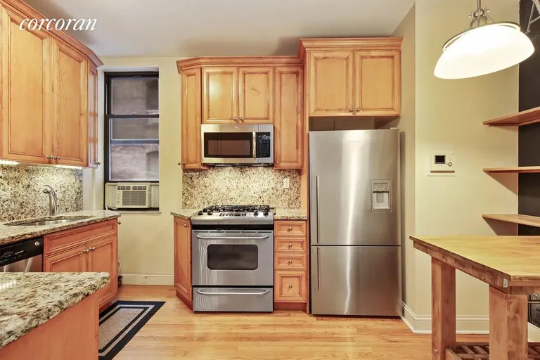 New York City Real Estate | View 447 Fort Washington Avenue, 21 | room 1 | View 2