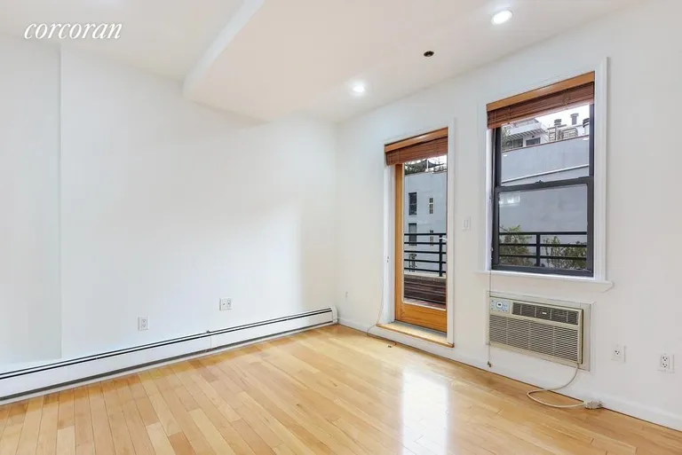 New York City Real Estate | View 334 Ninth Avenue, 4R | room 4 | View 5