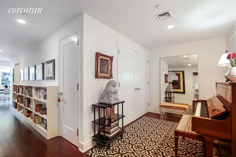 New York City Real Estate | View 2628 Broadway, 6B | Foyer | View 8