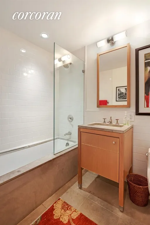 New York City Real Estate | View 2628 Broadway, 6B | Bathroom | View 7