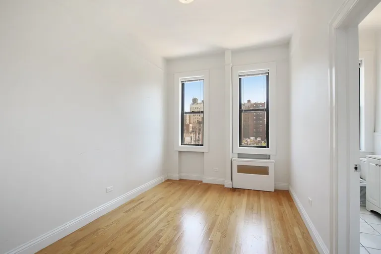 New York City Real Estate | View 125 Riverside Drive, 7-F | room 2 | View 3