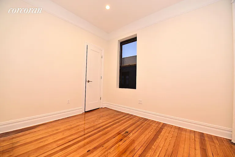 New York City Real Estate | View 30-86 32nd Street, 35 | room 7 | View 8