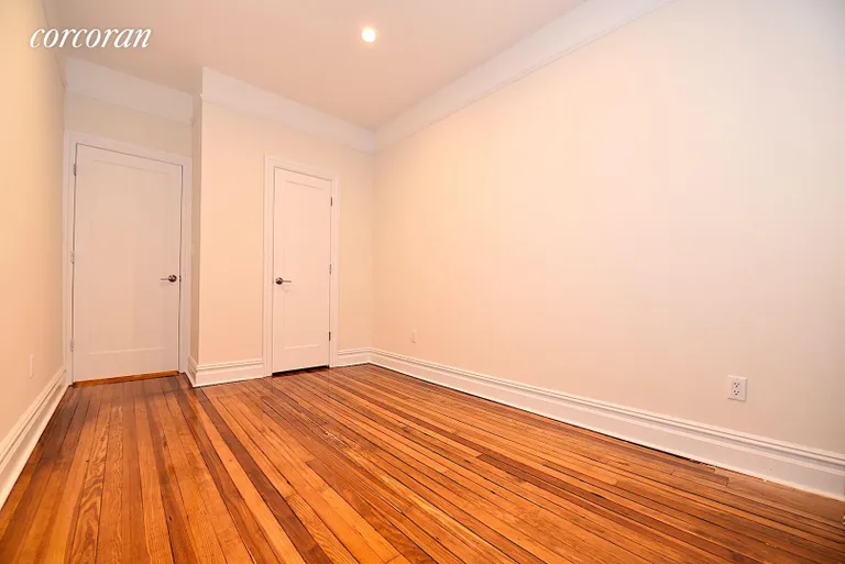 New York City Real Estate | View 30-86 32nd Street, 35 | room 6 | View 7