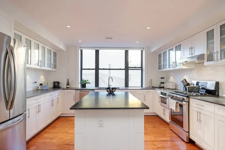 New York City Real Estate | View 125 Riverside Drive, 9-CD | room 3 | View 4