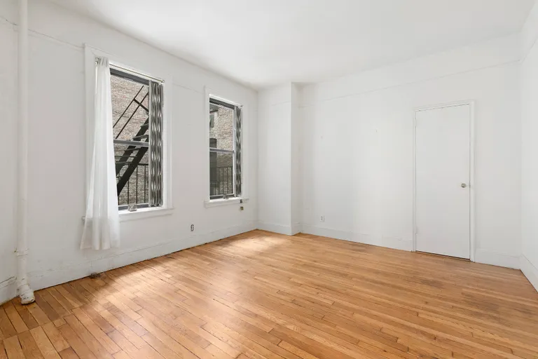 New York City Real Estate | View 447 Fort Washington Avenue, 26 | 4 | View 4