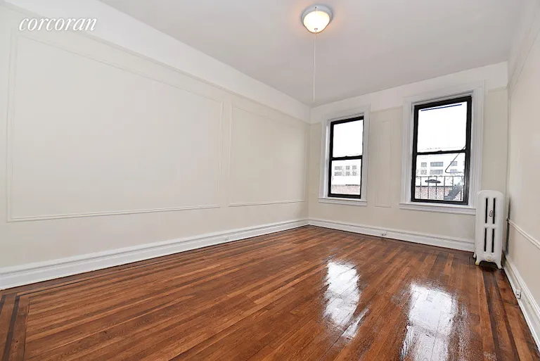 New York City Real Estate | View 31-50 33rd Street, 9C | room 4 | View 5