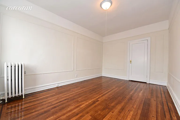 New York City Real Estate | View 31-50 33rd Street, 9C | room 5 | View 6
