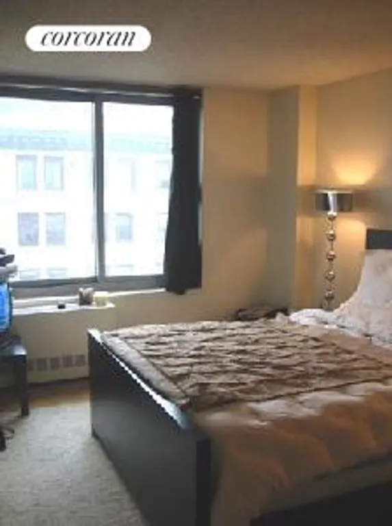 New York City Real Estate | View 270 West 17th Street, 11C | room 3 | View 4