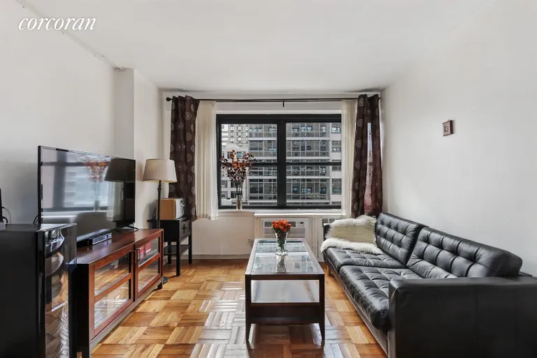 New York City Real Estate | View 399 East 72Nd Street, 9C | Spacious south-facing living area | View 2