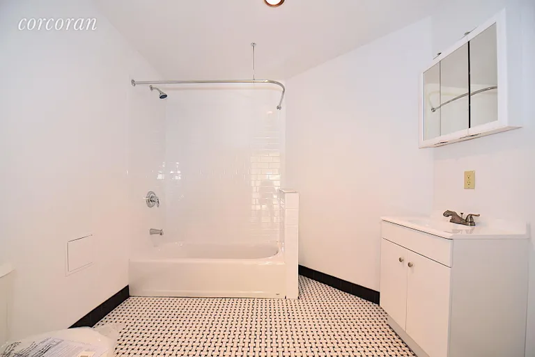 New York City Real Estate | View 19-19 24th Avenue, L604 | room 11 | View 12