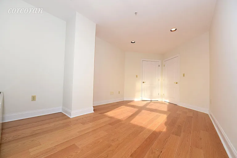 New York City Real Estate | View 19-19 24th Avenue, L604 | room 6 | View 7