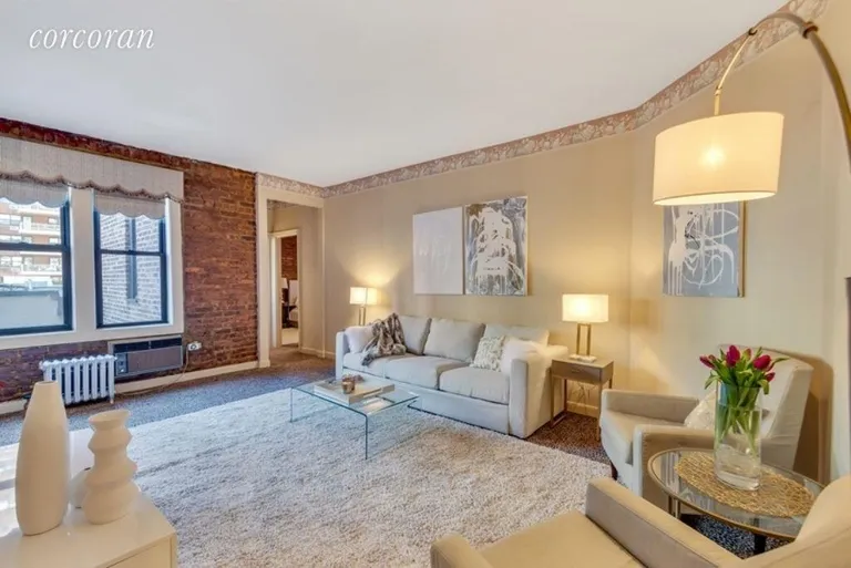 New York City Real Estate | View 230 East 71st Street, 6A | 1 Bed, 1 Bath | View 1