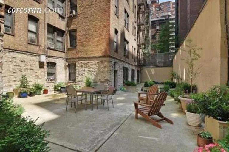 New York City Real Estate | View 230 East 71st Street, 6A | Lovely Common Garden | View 8