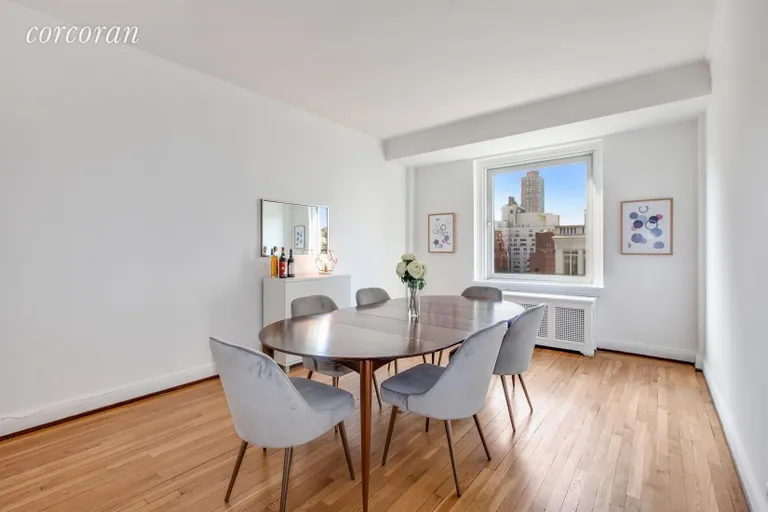 New York City Real Estate | View 25 East End Avenue, 15G | Dining Room | View 4