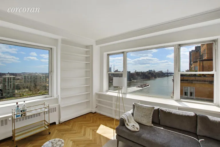 New York City Real Estate | View 25 East End Avenue, 15G | View | View 3