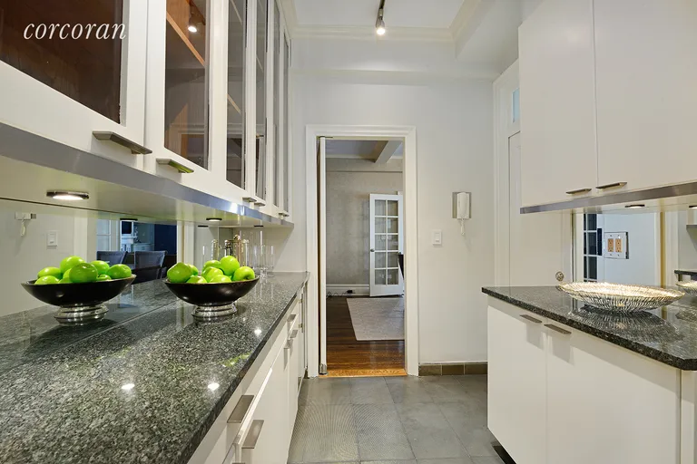 New York City Real Estate | View 130 East 75th Street, 8E | room 3 | View 4