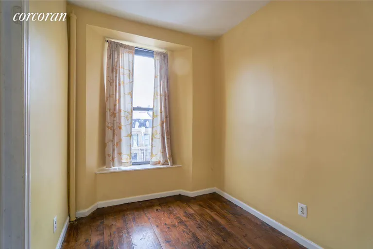 New York City Real Estate | View 677 Greene Avenue, 3 | room 4 | View 5