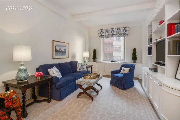 New York City Real Estate | View 1349 Lexington Avenue, 4E | Living Room | View 9