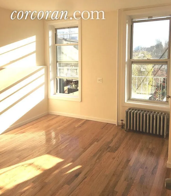 New York City Real Estate | View 219 5th Avenue, 2L | Large Bedroom 2 | View 3