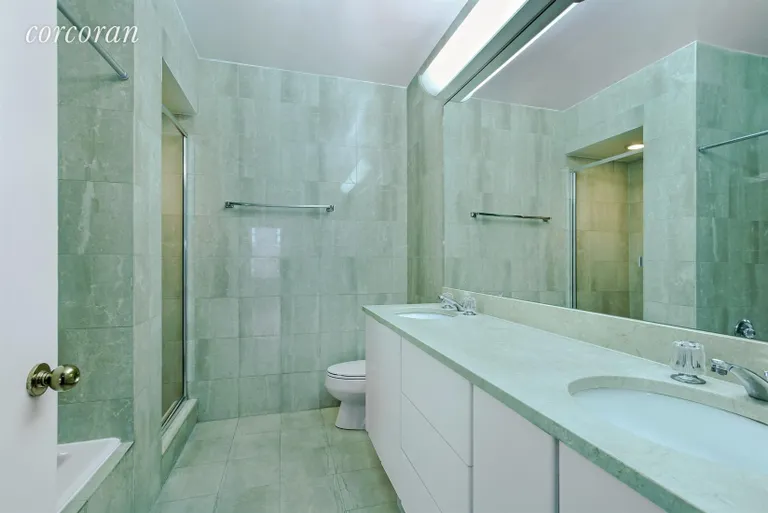 New York City Real Estate | View 200 East 69th Street, 4P | Bathroom | View 7