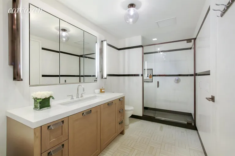 New York City Real Estate | View 1212 Fifth Avenue, 6BC | Master Bathroom | View 8