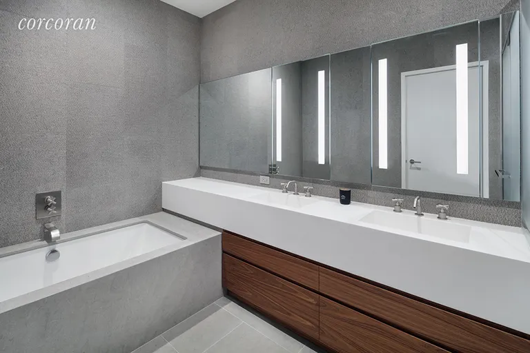 New York City Real Estate | View 360 East 89th Street, 17A | En-Suite Master Bathroom | View 3