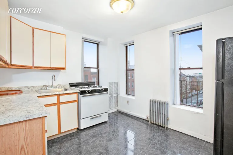 New York City Real Estate | View 181 14th Street, 4A | room 8 | View 9