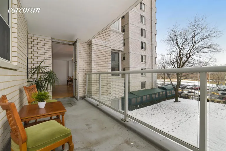 New York City Real Estate | View 3333 Henry Hudson Parkway, 2A | Spacious Terrace  | View 10