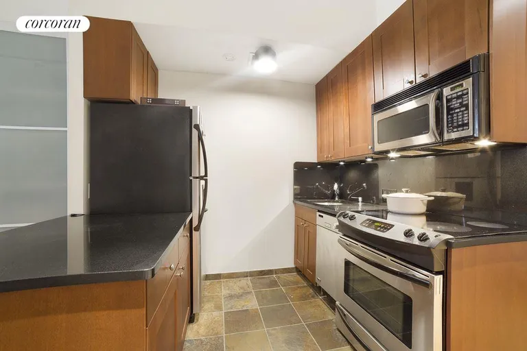 New York City Real Estate | View 23 Waverly Place, 3K | The kitchen is in good condition | View 5