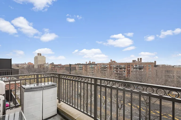 New York City Real Estate | View 540 Ocean Parkway, 6S | room 14 | View 15
