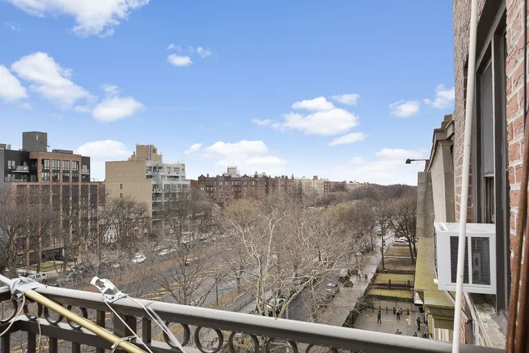 New York City Real Estate | View 540 Ocean Parkway, 6S | room 15 | View 16