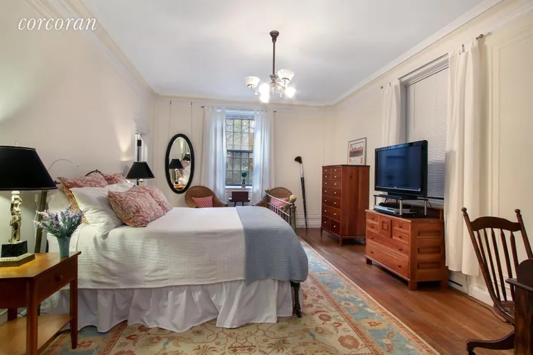 New York City Real Estate | View 205 West 89th Street, 1H | Spacious Master Bedroom | View 6