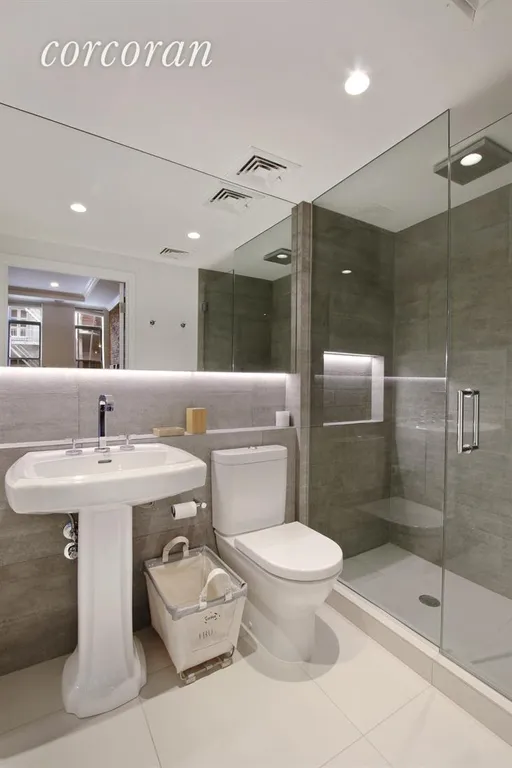 New York City Real Estate | View 25 Murray Street, 2E | Bathroom | View 6