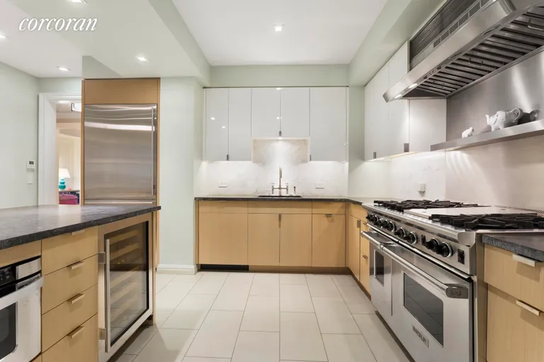 New York City Real Estate | View 141 East 88th Street, 3C | room 2 | View 3