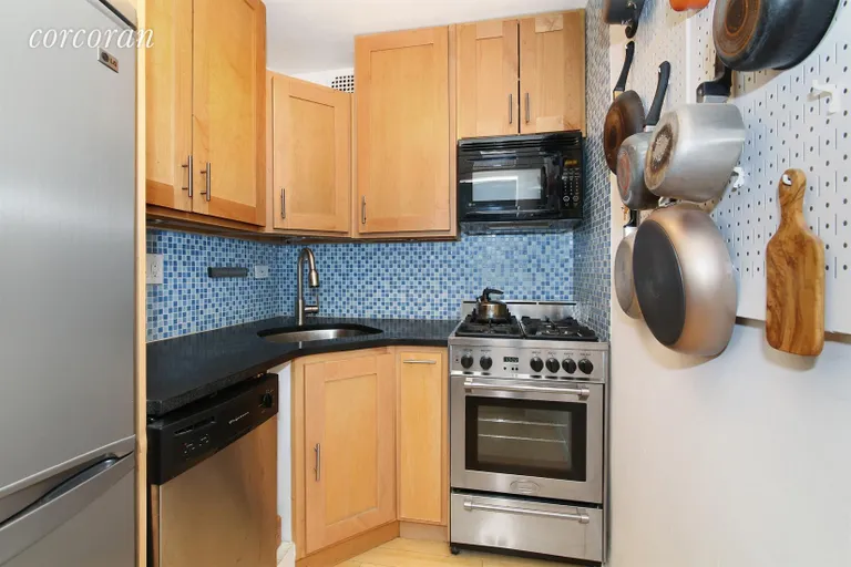 New York City Real Estate | View 85 Livingston Street, 12M | Kitchen | View 3