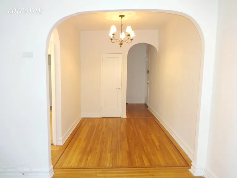 New York City Real Estate | View 756 Brady Avenue, 507 | Foyer/Dining Area | View 4